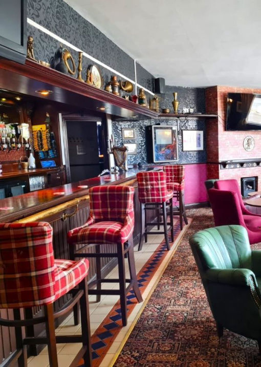 THE SEAHORSE Bar